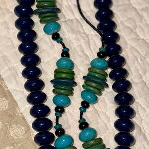 Elegant Blue and Green Beaded Necklace